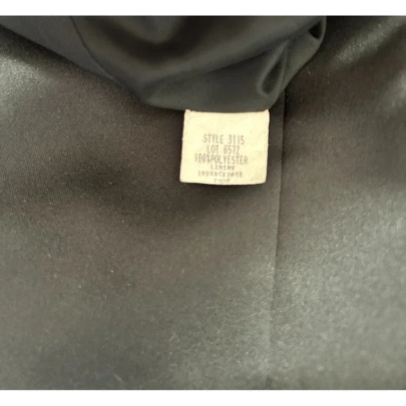 80s Victor Costa Nahdree Evening Dress Size 8 Black White Flower Off Shoulder - Picture 8 of 15